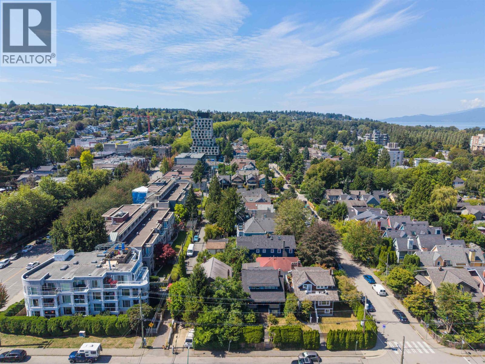 2413 Collingwood Street, Vancouver, British Columbia  V6R 3L3 - Photo 5 - R3154892