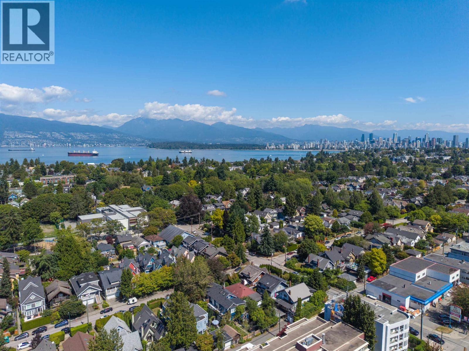 2413 Collingwood Street, Vancouver, British Columbia  V6R 3L3 - Photo 6 - R3154892