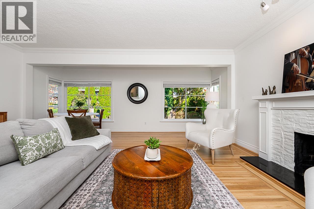 1258 Jefferson Avenue, West Vancouver, British Columbia  V7T 2B1 - Photo 4 - R3154901