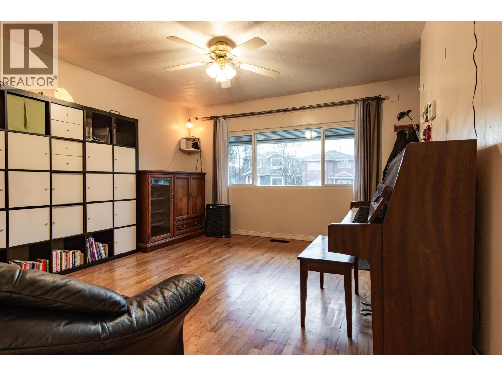 4458 Skeena Street, Vancouver, British Columbia  V5R 2L9 - Photo 6 - R3154907