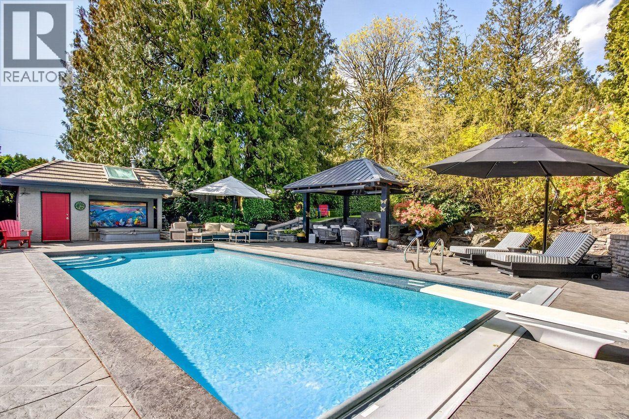 805 Rochester Avenue, Coquitlam, British Columbia  V3K 2W3 - Photo 32 - R3154917