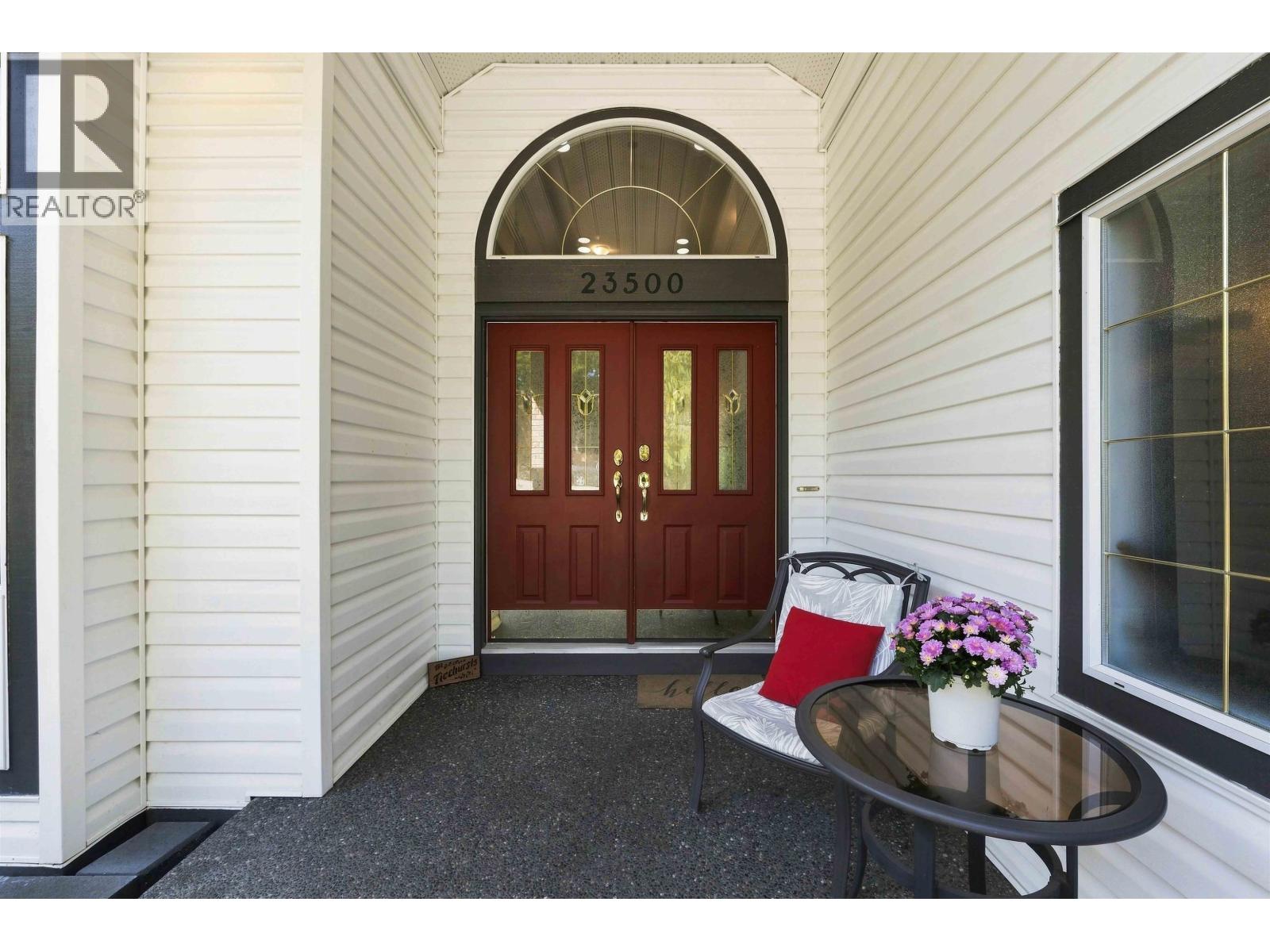 23500 109 Avenue, Maple Ridge, British Columbia  V2W 1A8 - Photo 2 - R3154920