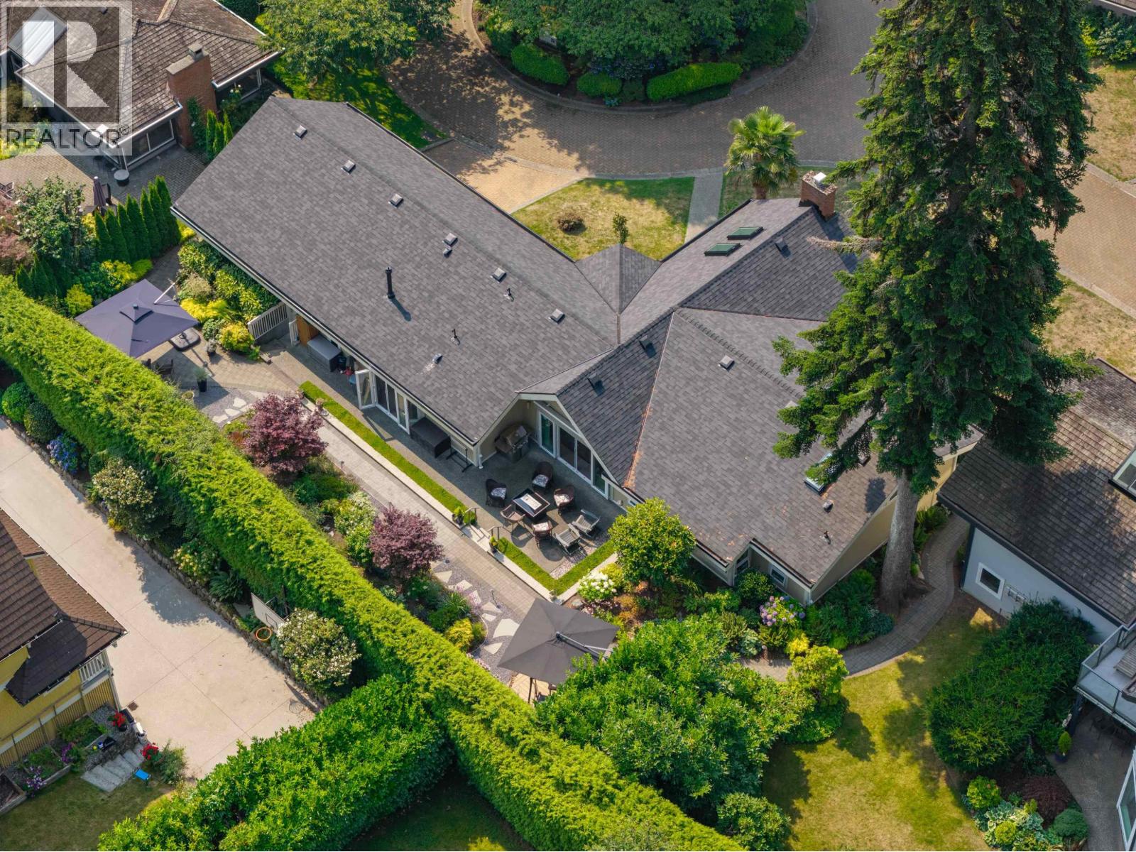 6955 Odlum Court, West Vancouver, British Columbia  V7W 3B6 - Photo 36 - R3154922