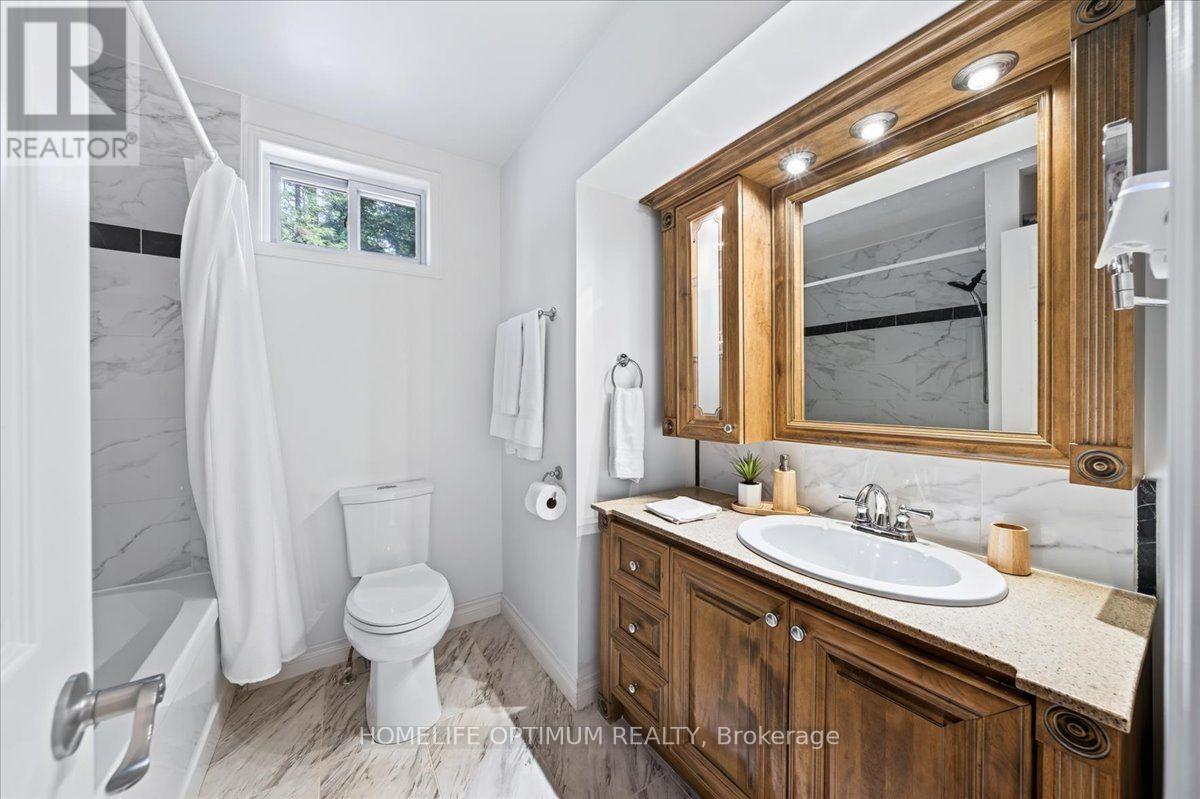 1195 Lakeshore Drive N, Bracebridge, Ontario  P1L 1X3 - Photo 35 - X13660676