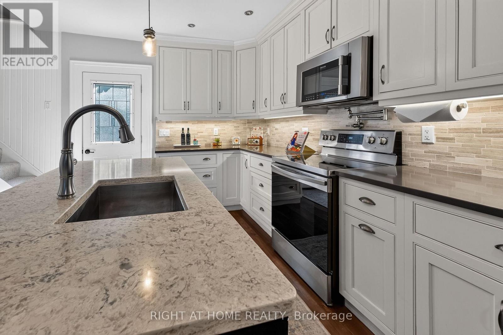 41 Hincks Street, St. Thomas, Ontario  N5R 3N8 - Photo 16 - X13664132