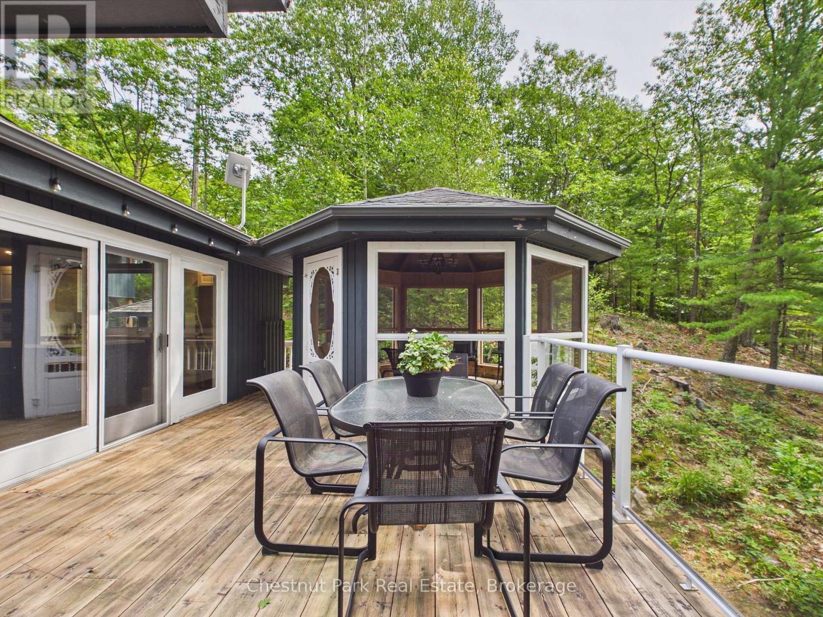 Unit 1 - 1162 Osborne Point Road, Lake Of Bays (Franklin), Ontario  P1H 2J3 - Photo 37 - X13664622