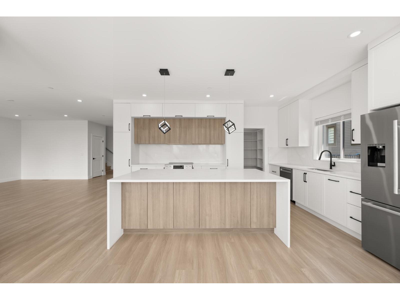 34030 Parr Avenue, Mission, British Columbia  V2V 6B2 - Photo 10 - R3154149