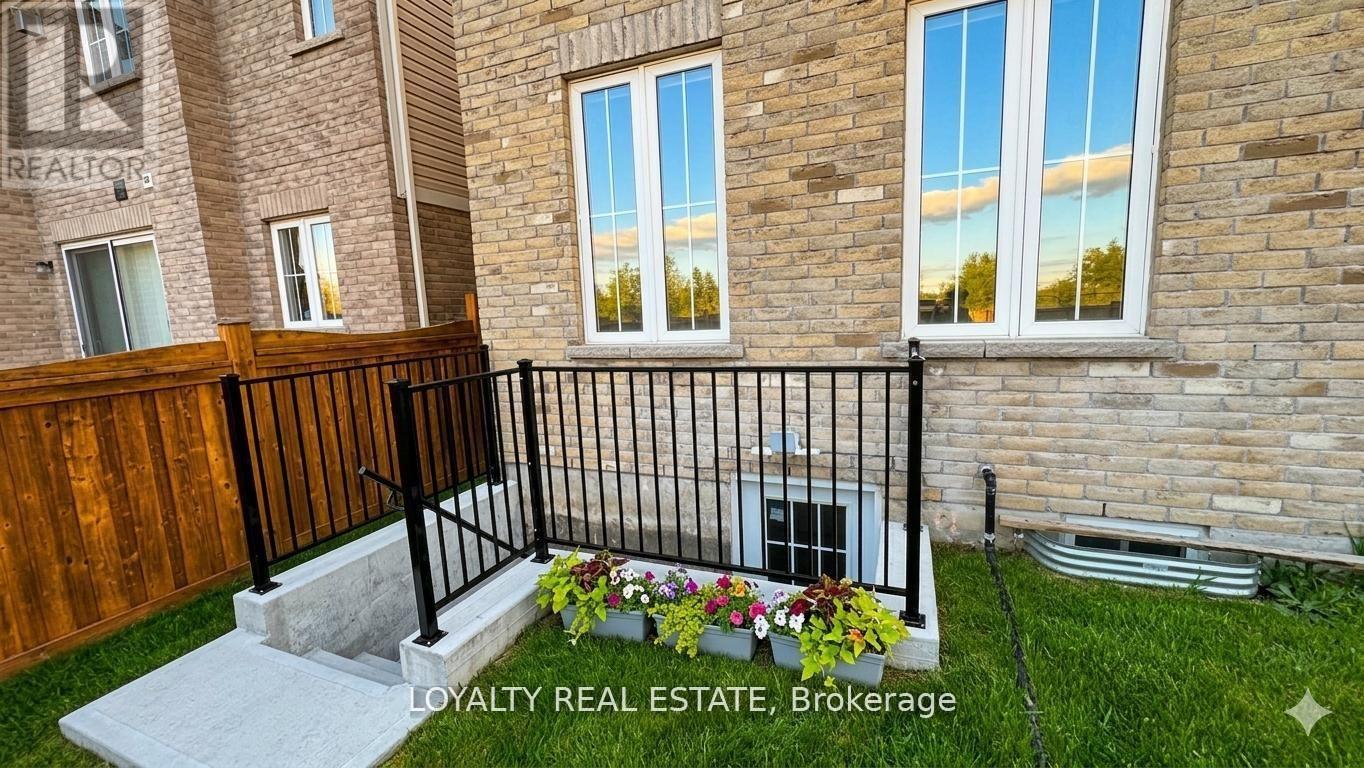 5 Southam Street, Ajax, Ontario  L1Z 1R6 - Photo 34 - E13664614