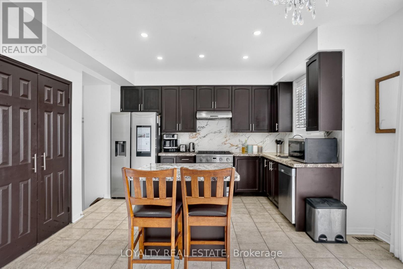 5 Southam Street, Ajax, Ontario  L1Z 1R6 - Photo 9 - E13664614