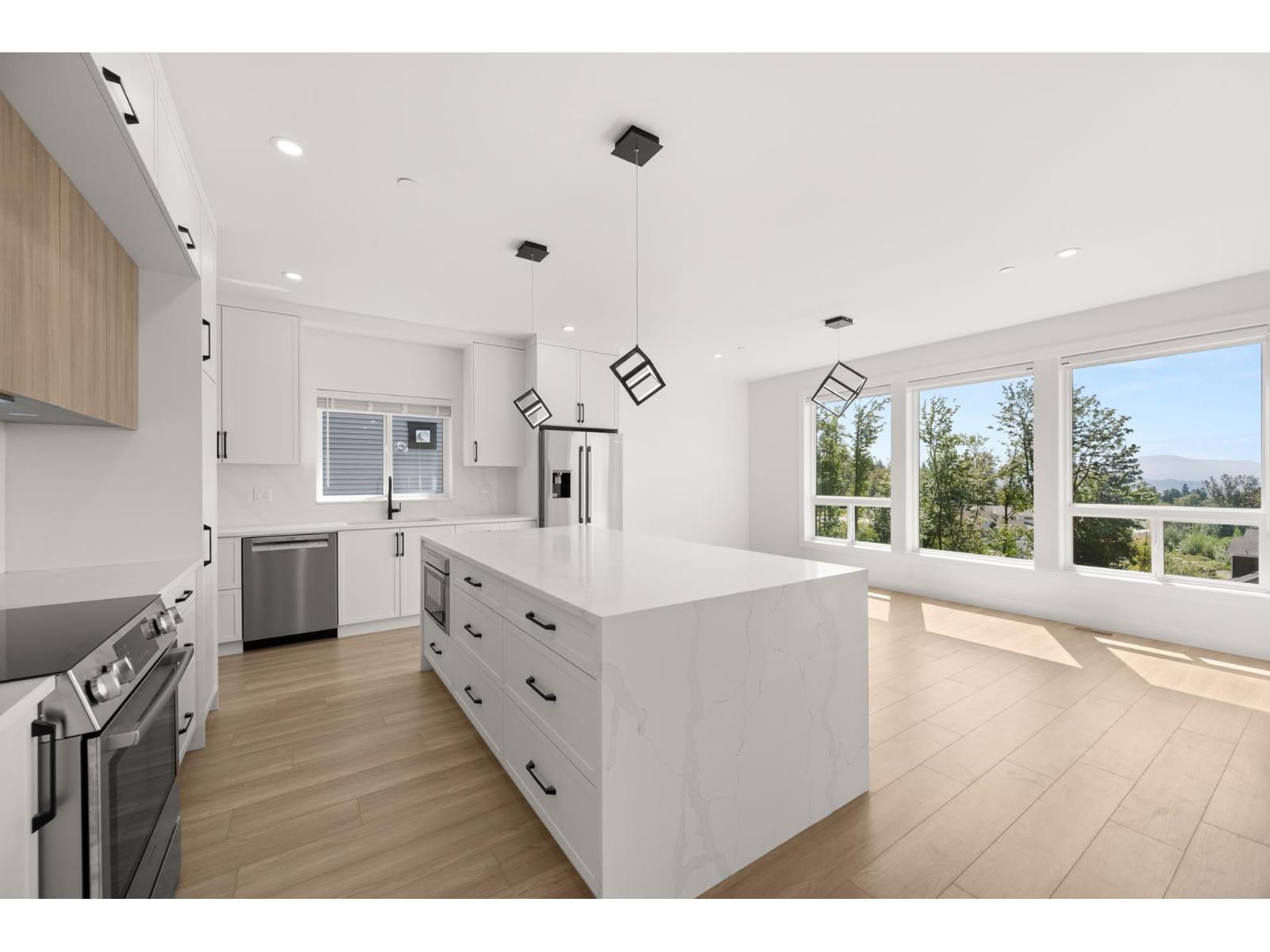 34030 Parr Avenue, Mission, British Columbia  V2V 6B2 - Photo 6 - R3154149