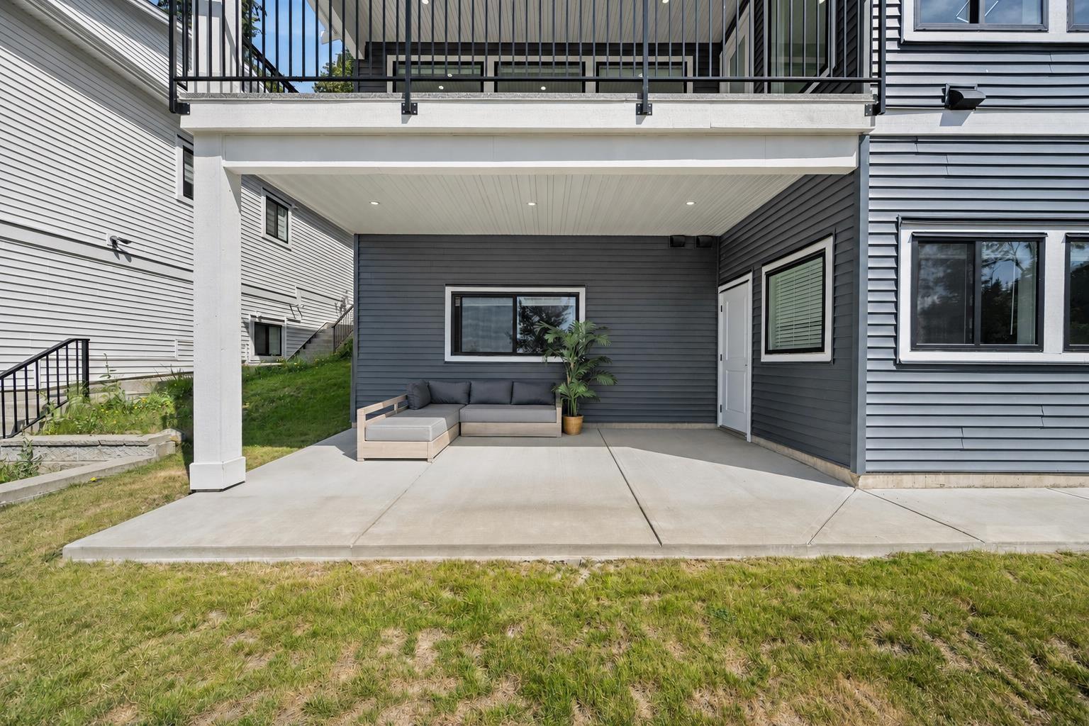 34030 Parr Avenue, Mission, British Columbia  V2V 6B2 - Photo 36 - R3154149