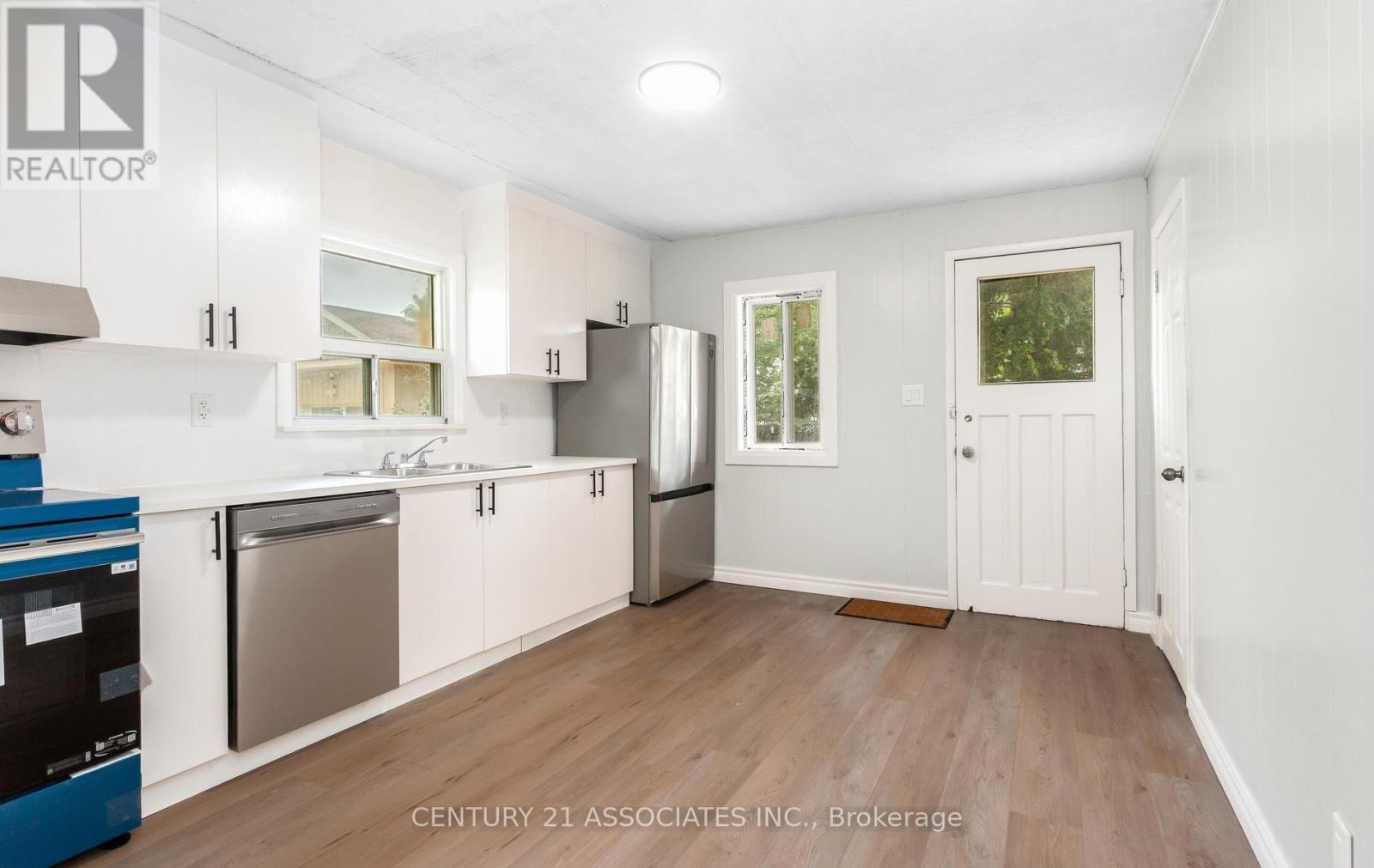 48 King Street, Halton Hills, Ontario L7G 2G4 - Photo 11 - W13664598