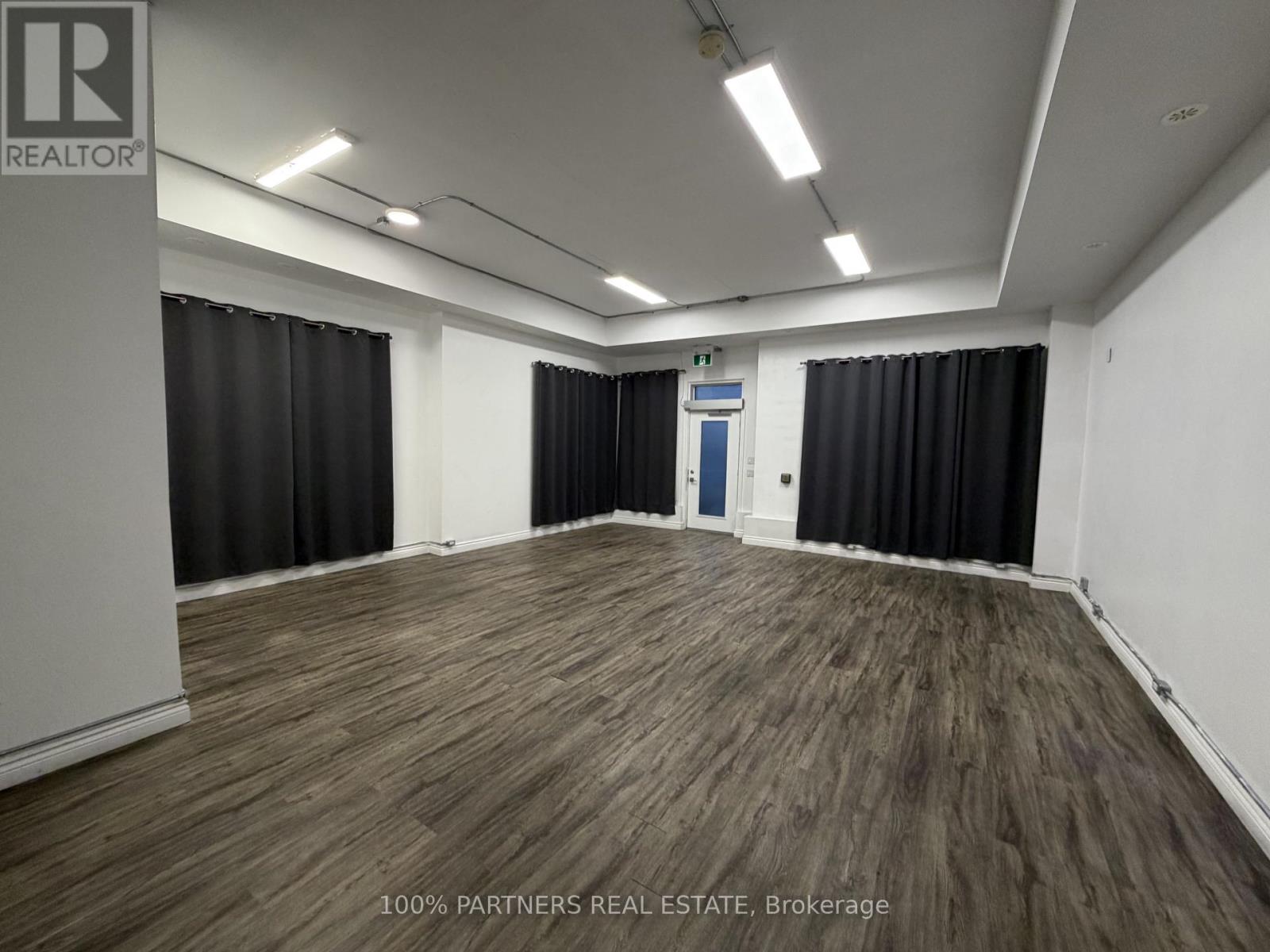 380 John Street, Markham, Ontario L3T 5W6 - Photo 4 - N13204398