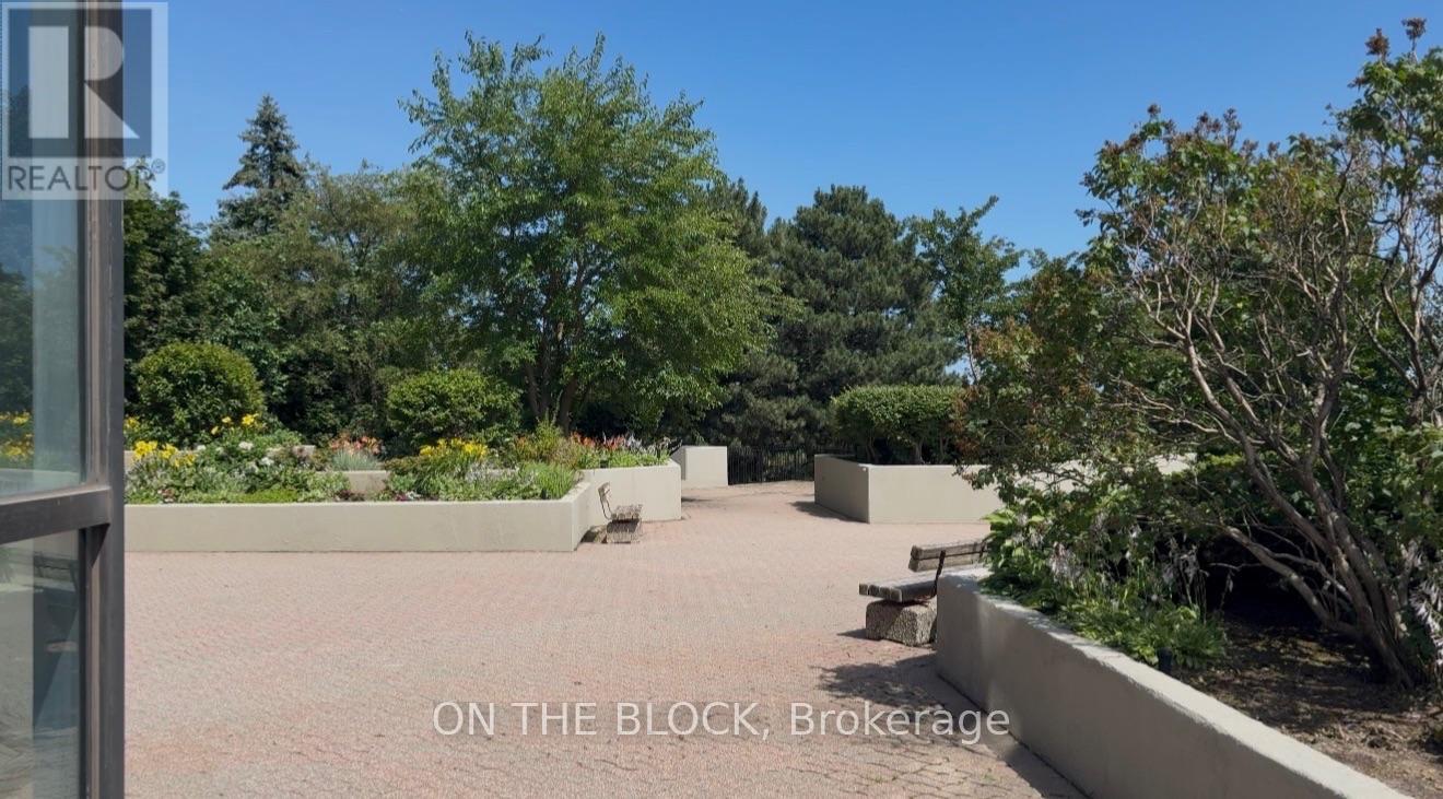 203 - 880 Dundas Street W, Mississauga, Ontario  L5C 4H3 - Photo 36 - W13004510
