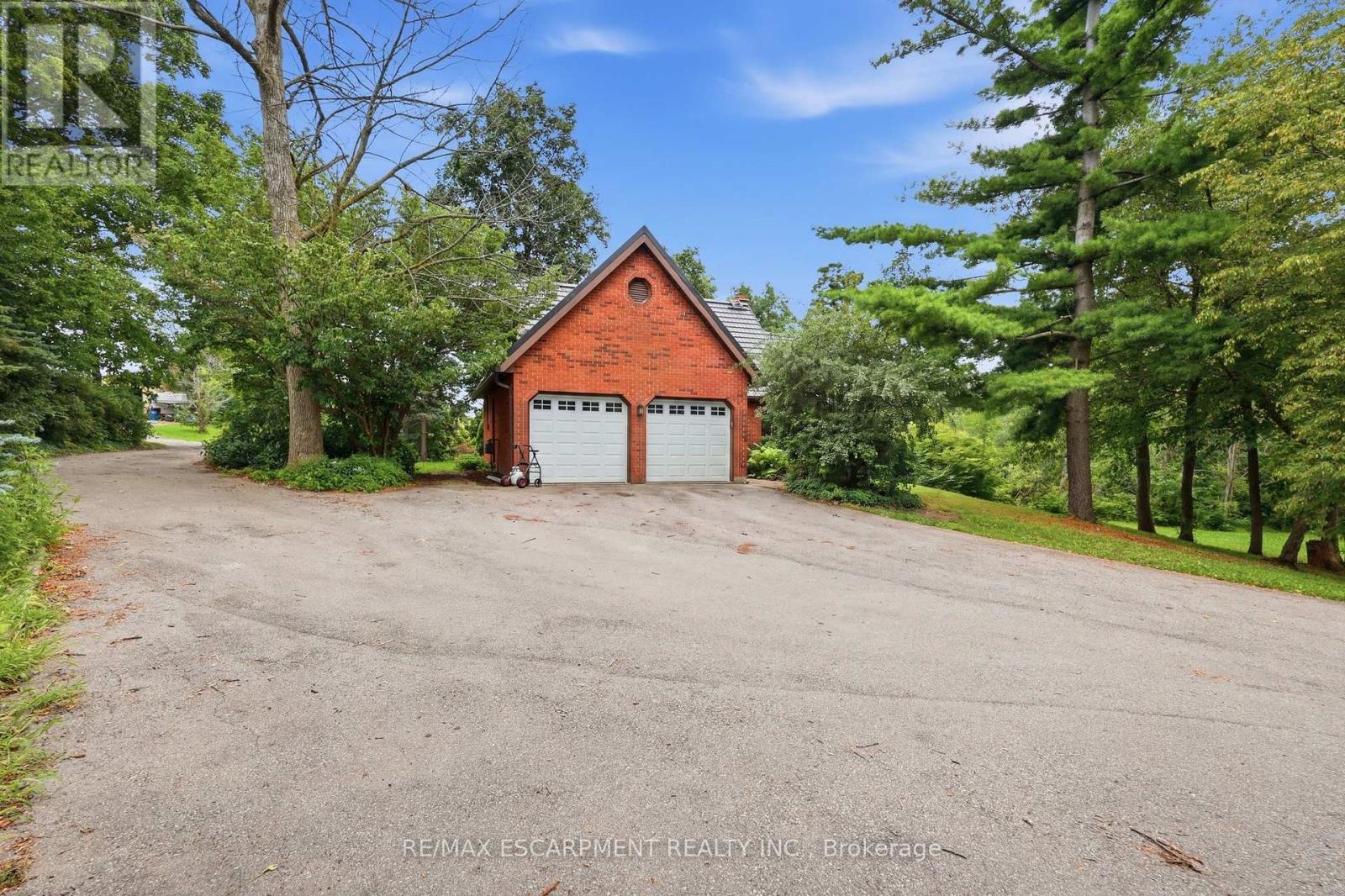 2210 1 Sideroad, Burlington, Ontario  L7P 0S7 - Photo 21 - W13650586