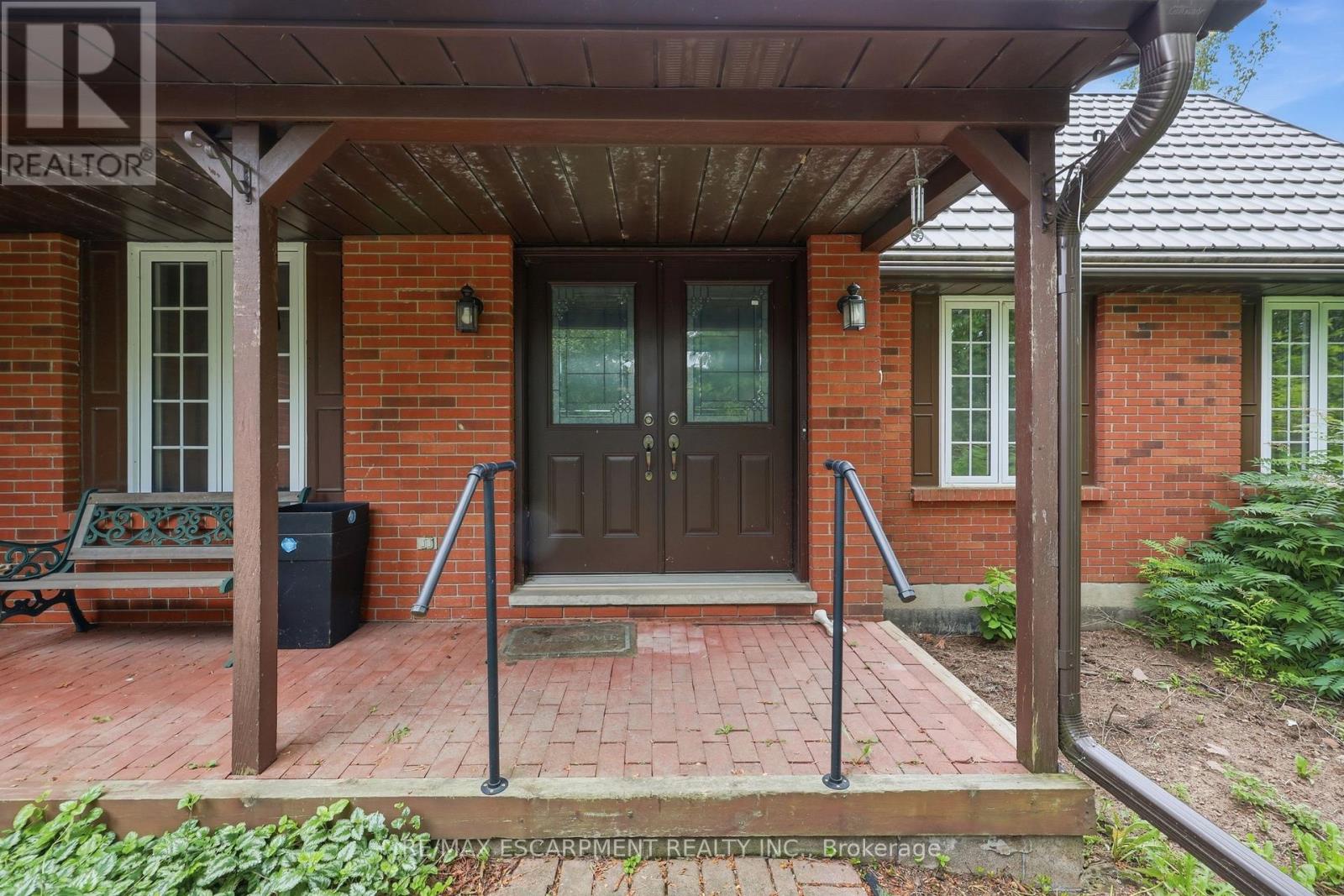 2210 1 Sideroad, Burlington, Ontario  L7P 0S7 - Photo 26 - W13650586