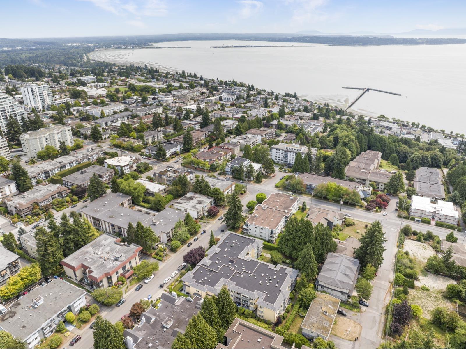 306 1442 Blackwood Street, White Rock, British Columbia  V4B 3V5 - Photo 32 - R3154936