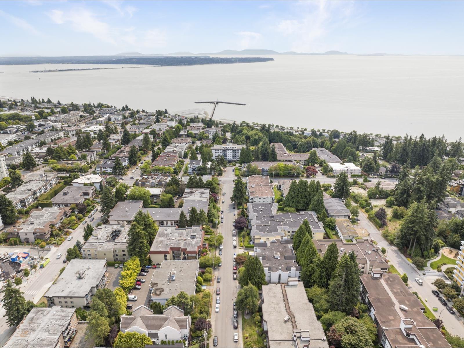 306 1442 Blackwood Street, White Rock, British Columbia  V4B 3V5 - Photo 33 - R3154936