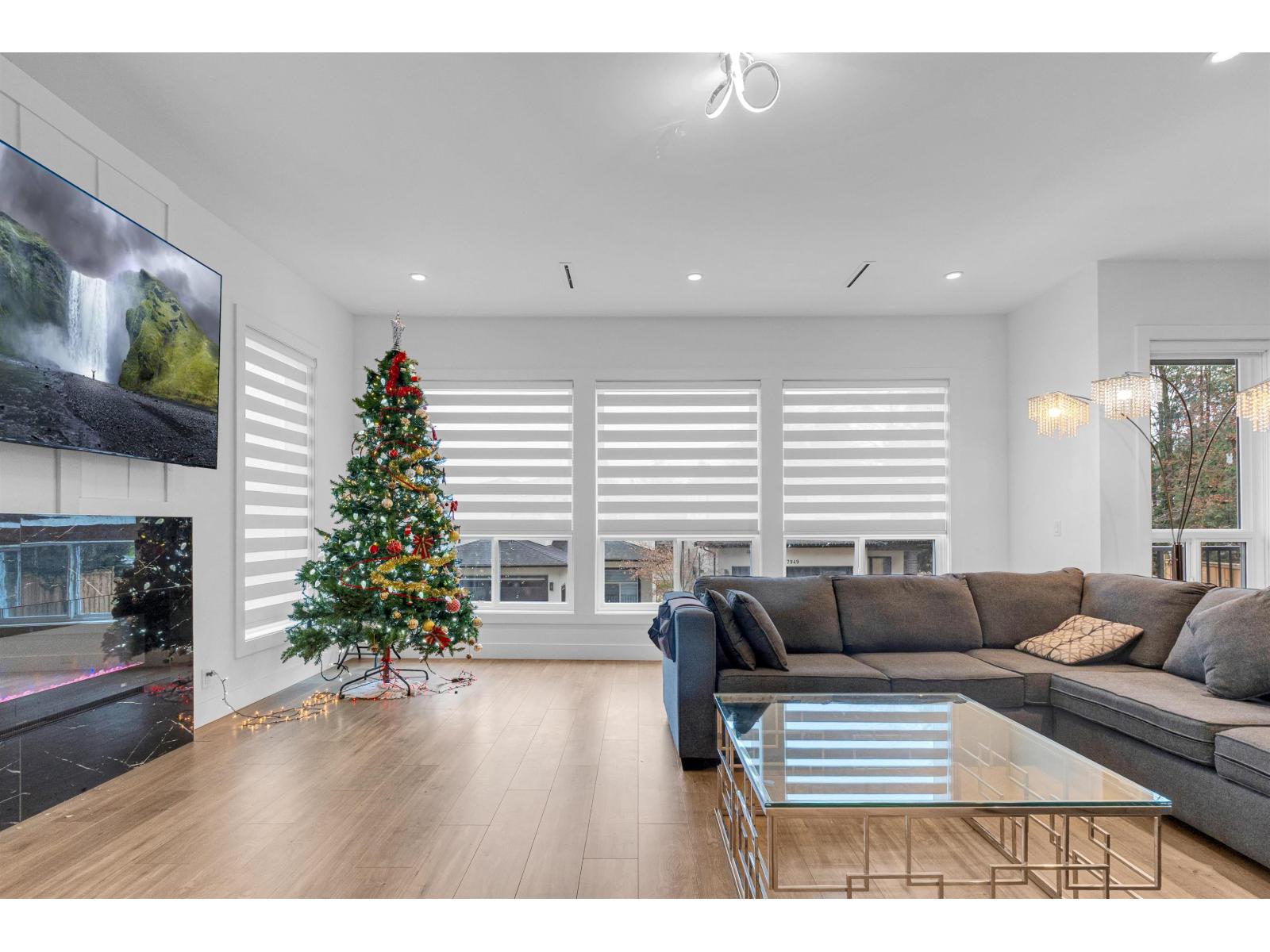 13995 79a Avenue, Surrey, British Columbia  V3W 2Z5 - Photo 4 - R3154406