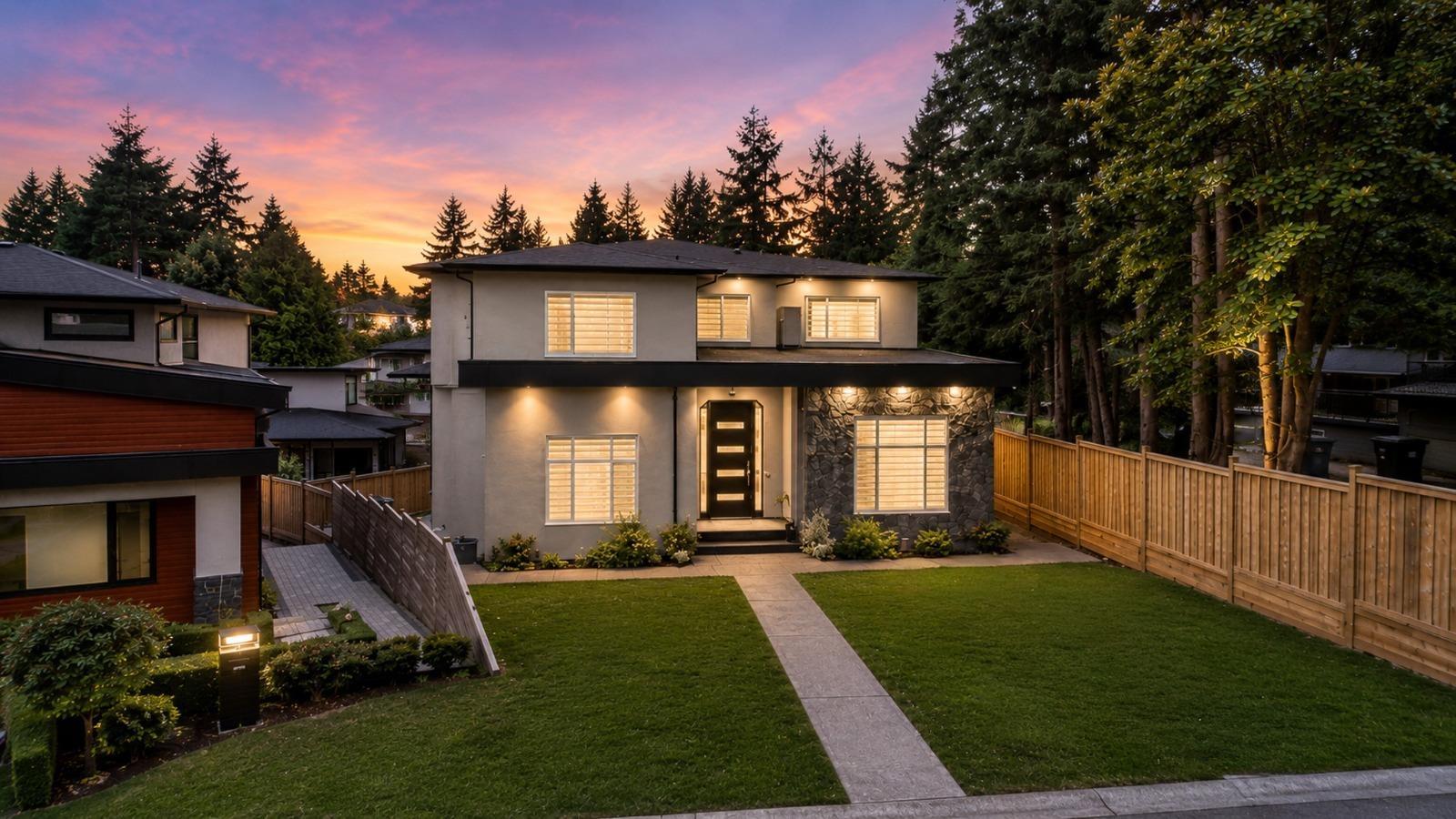 13995 79a Avenue, Surrey, British Columbia  V3W 2Z5 - Photo 1 - R3154406