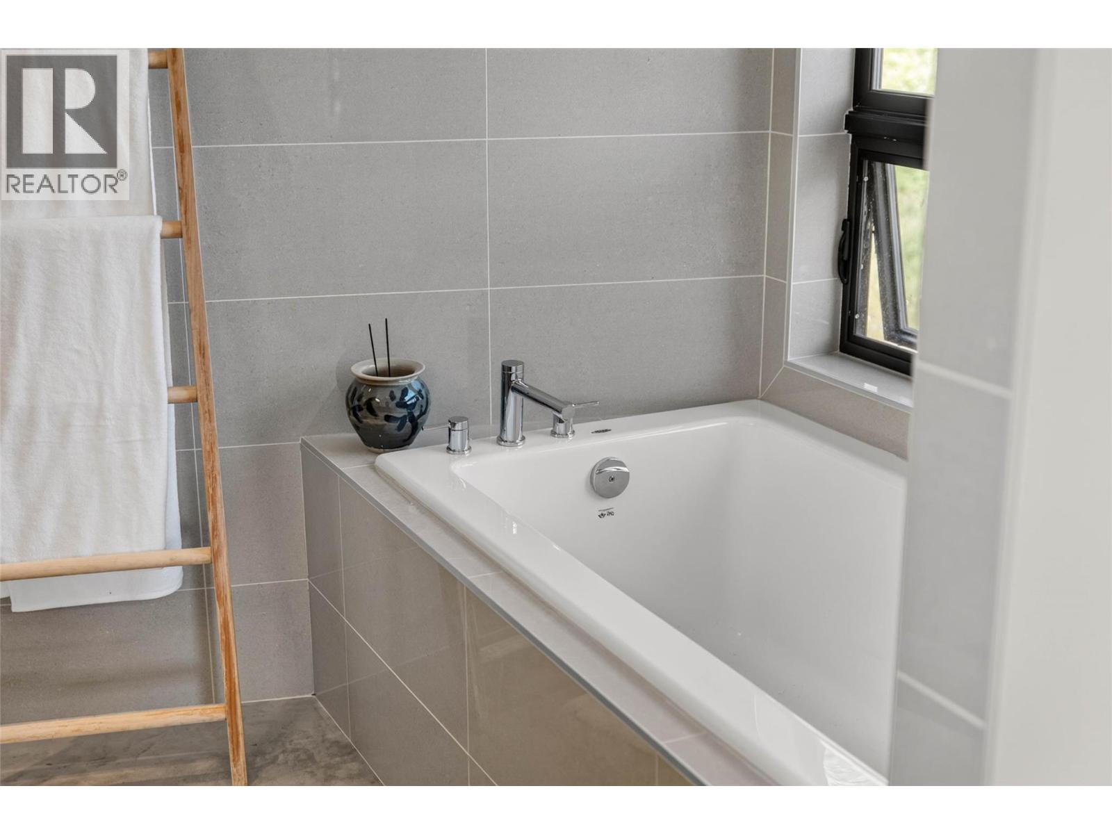 4135 Kays Road, Nelson, British Columbia  V1L 6V9 - Photo 41 - 10393026