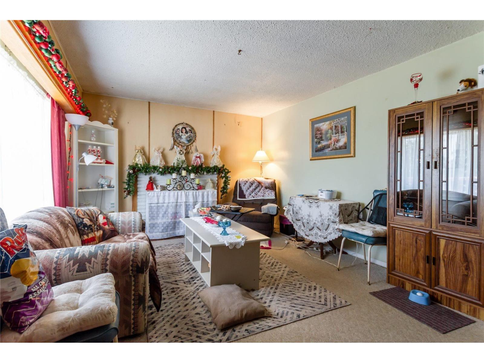 13897 100 Avenue, Surrey, British Columbia  V3T 1J4 - Photo 5 - R3154894