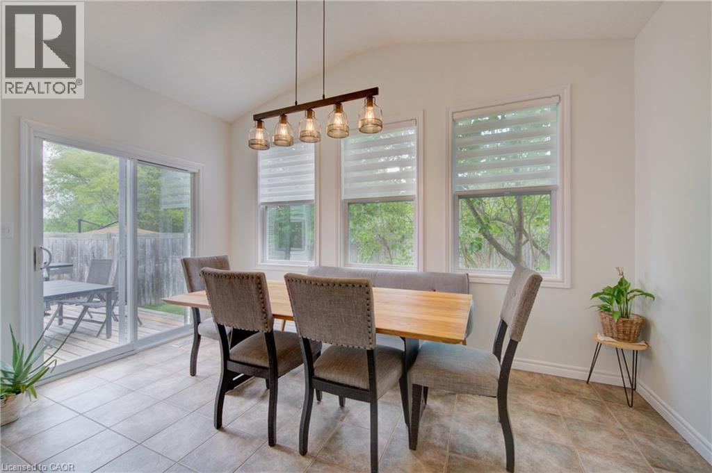 729 Keats Way, Waterloo, Ontario  N2T 2Y2 - Photo 12 - 40837561