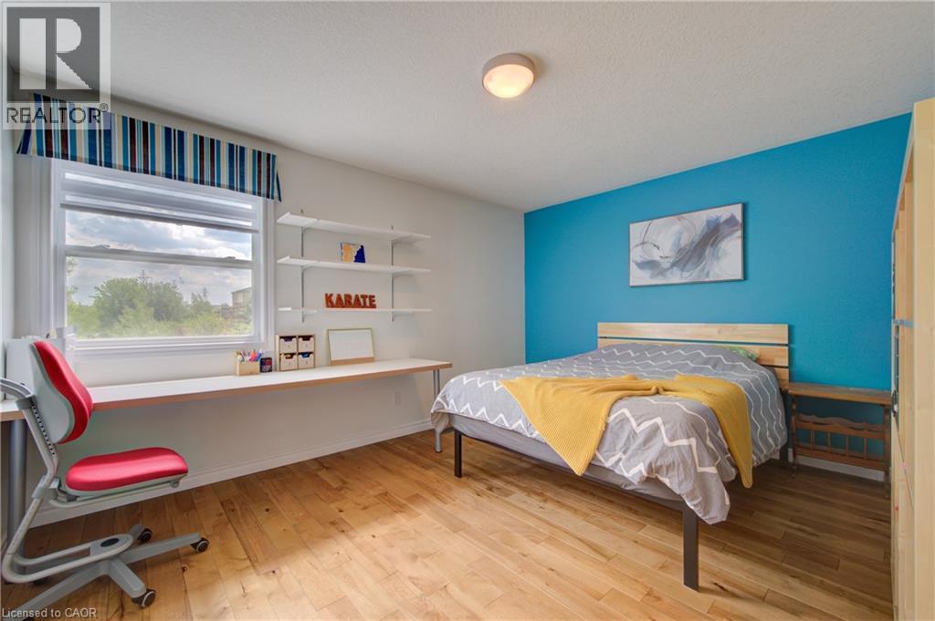 729 Keats Way, Waterloo, Ontario  N2T 2Y2 - Photo 18 - 40837561