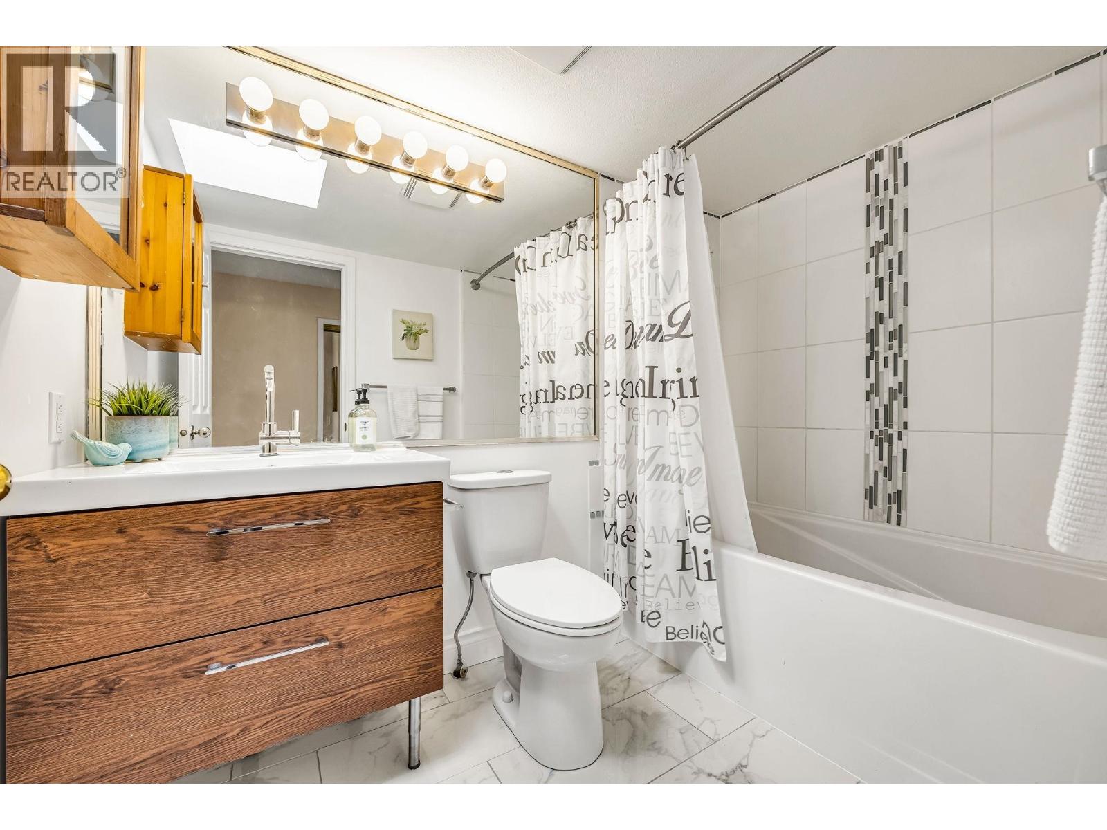 103 245 W 15th Street, North Vancouver, British Columbia  V7M 1S3 - Photo 13 - R3131925