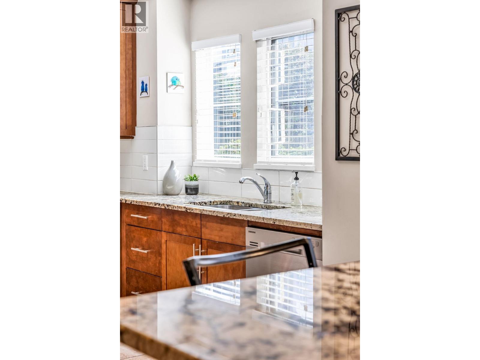 103 245 W 15th Street, North Vancouver, British Columbia  V7M 1S3 - Photo 26 - R3131925