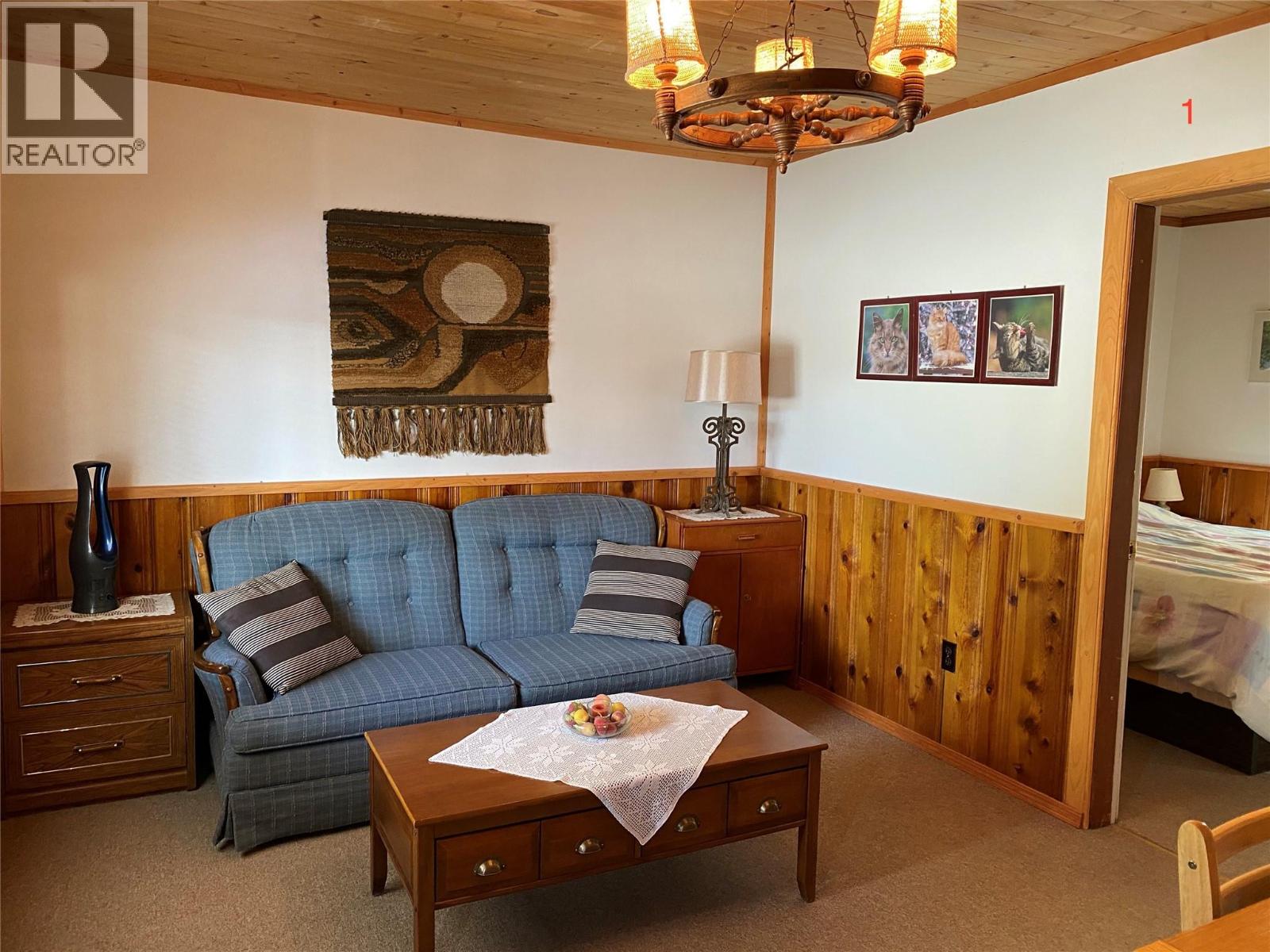 6532 Wasa Lake Park Drive, Wasa, British Columbia  V0B 2K0 - Photo 22 - 10395311