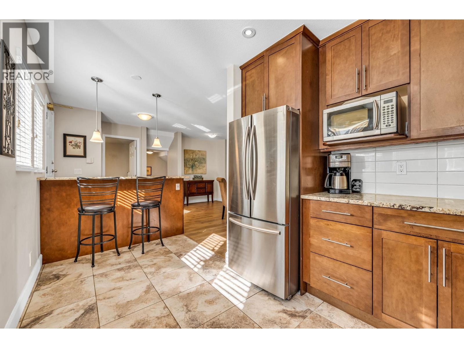 103 245 W 15th Street, North Vancouver, British Columbia  V7M 1S3 - Photo 9 - R3131925