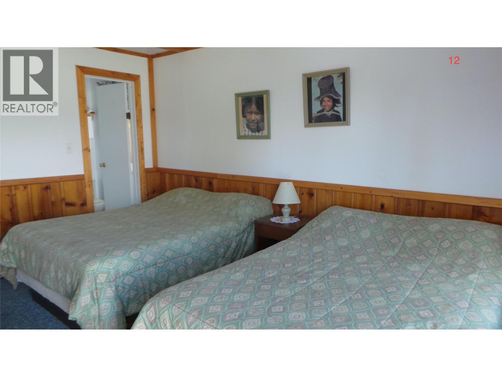 6532 Wasa Lake Park Drive, Wasa, British Columbia  V0B 2K0 - Photo 23 - 10395311