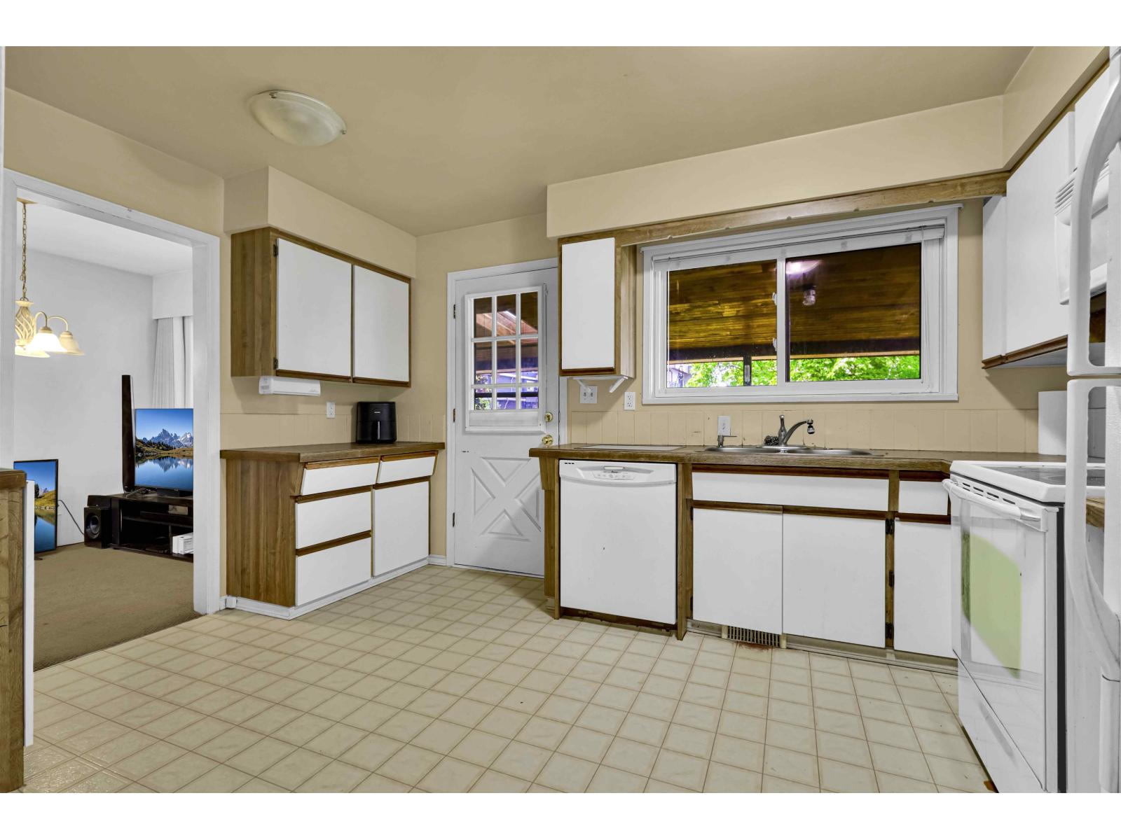 9323 119 Street, Delta, British Columbia  V4C 6M7 - Photo 8 - R3154933
