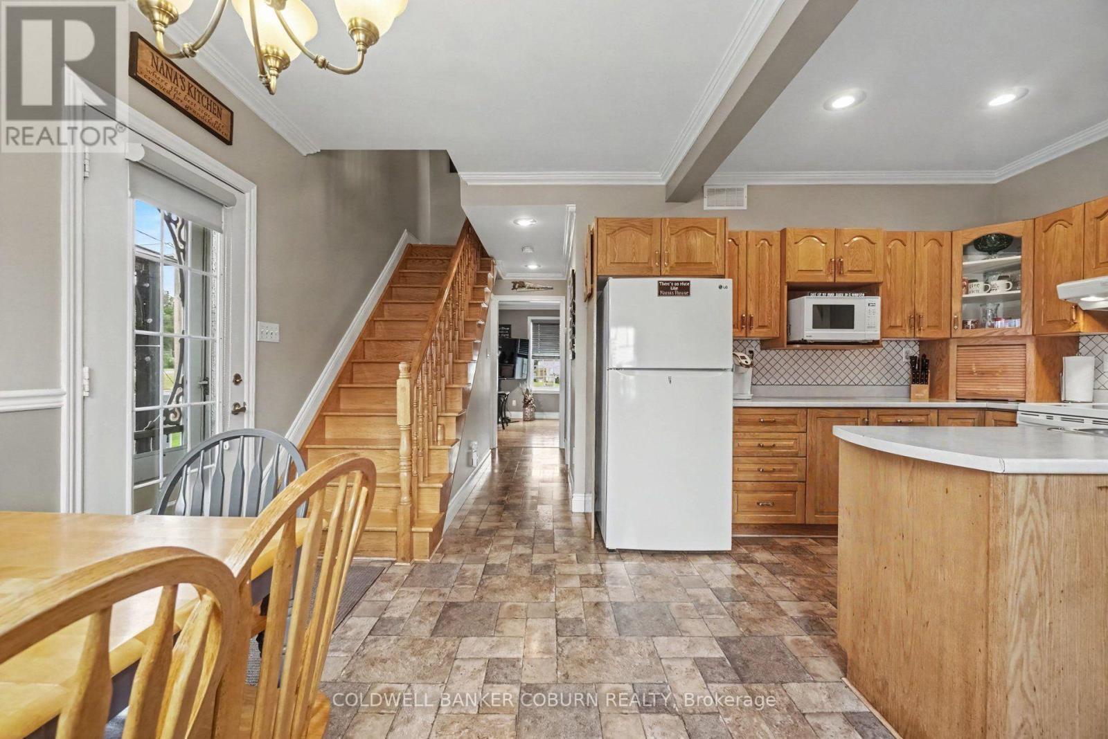 1 Hummel Street, North Dundas, Ontario  K0C 1H0 - Photo 12 - X13664674