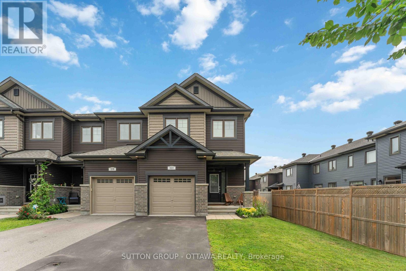 221 TIM SHEEHAN PLACE, Ottawa, Ontario