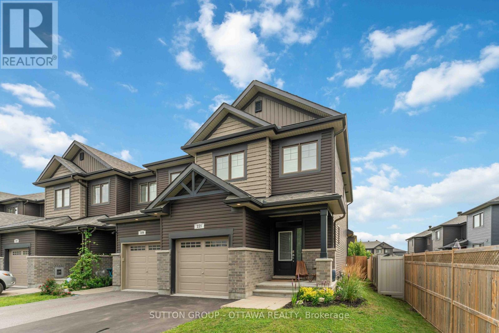 221 Tim Sheehan Place, Ottawa, Ontario  K2V 0N1 - Photo 2 - X13664680