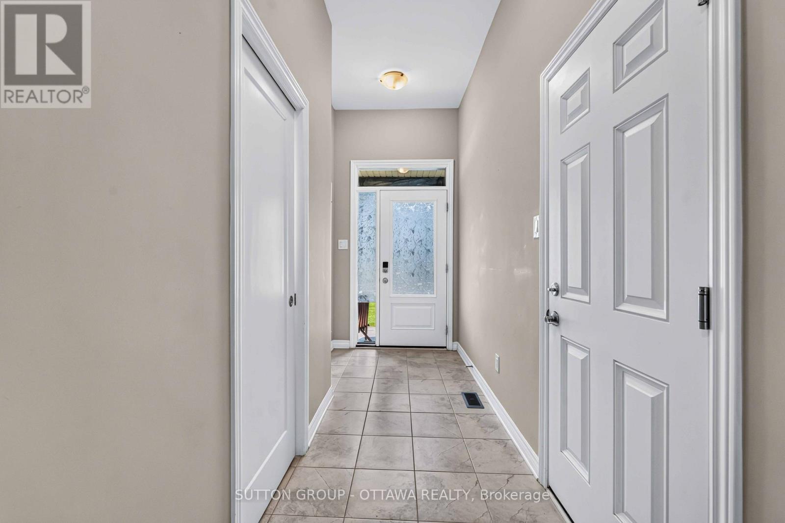 221 Tim Sheehan Place, Ottawa, Ontario  K2V 0N1 - Photo 3 - X13664680
