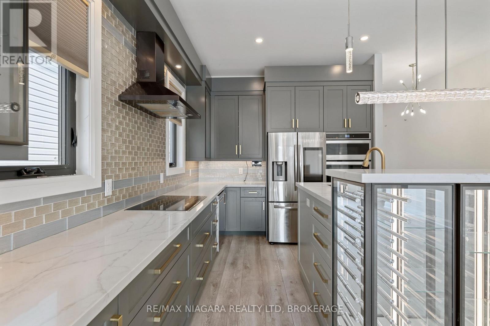31 Berkshire Drive, St. Catharines, Ontario  L2M 0C2 - Photo 11 - X13664696