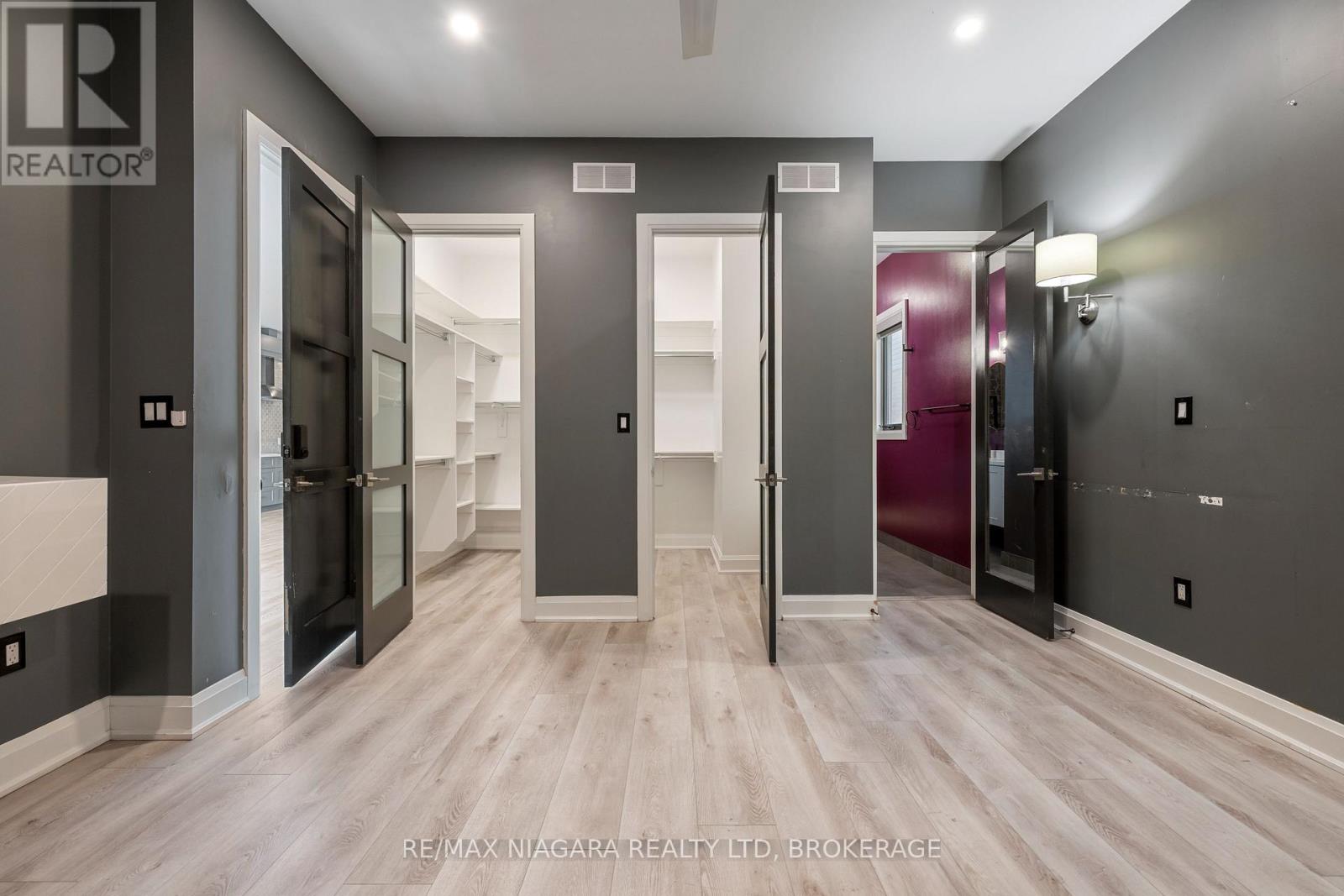 31 Berkshire Drive, St. Catharines, Ontario  L2M 0C2 - Photo 19 - X13664696