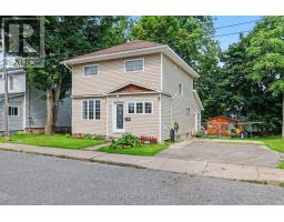 7 ALVIN STREET, Perth, Ontario