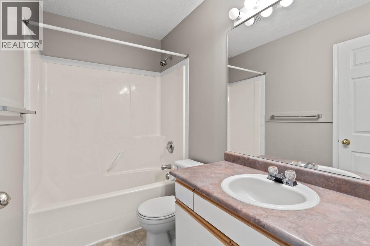 1920 Hugh Allan Drive Unit# 25, Kamloops, British Columbia  V1S 1Y5 - Photo 5 - 10396286
