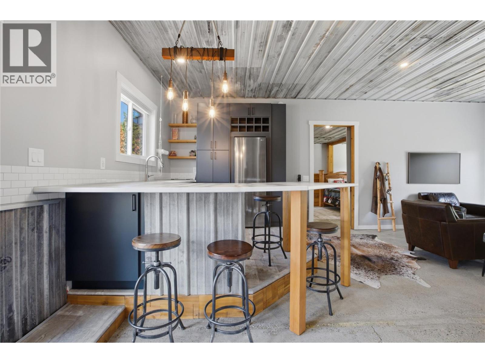 392 Teal Road, Kamloops, British Columbia  V2H 1S5 - Photo 24 - 10389696