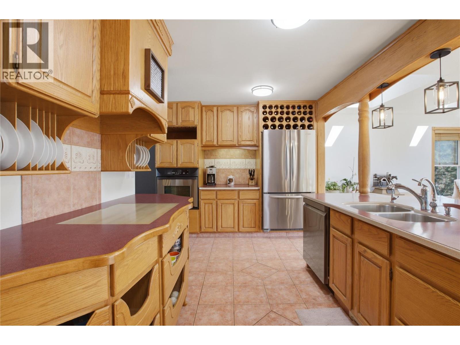 392 Teal Road, Kamloops, British Columbia  V2H 1S5 - Photo 29 - 10389696