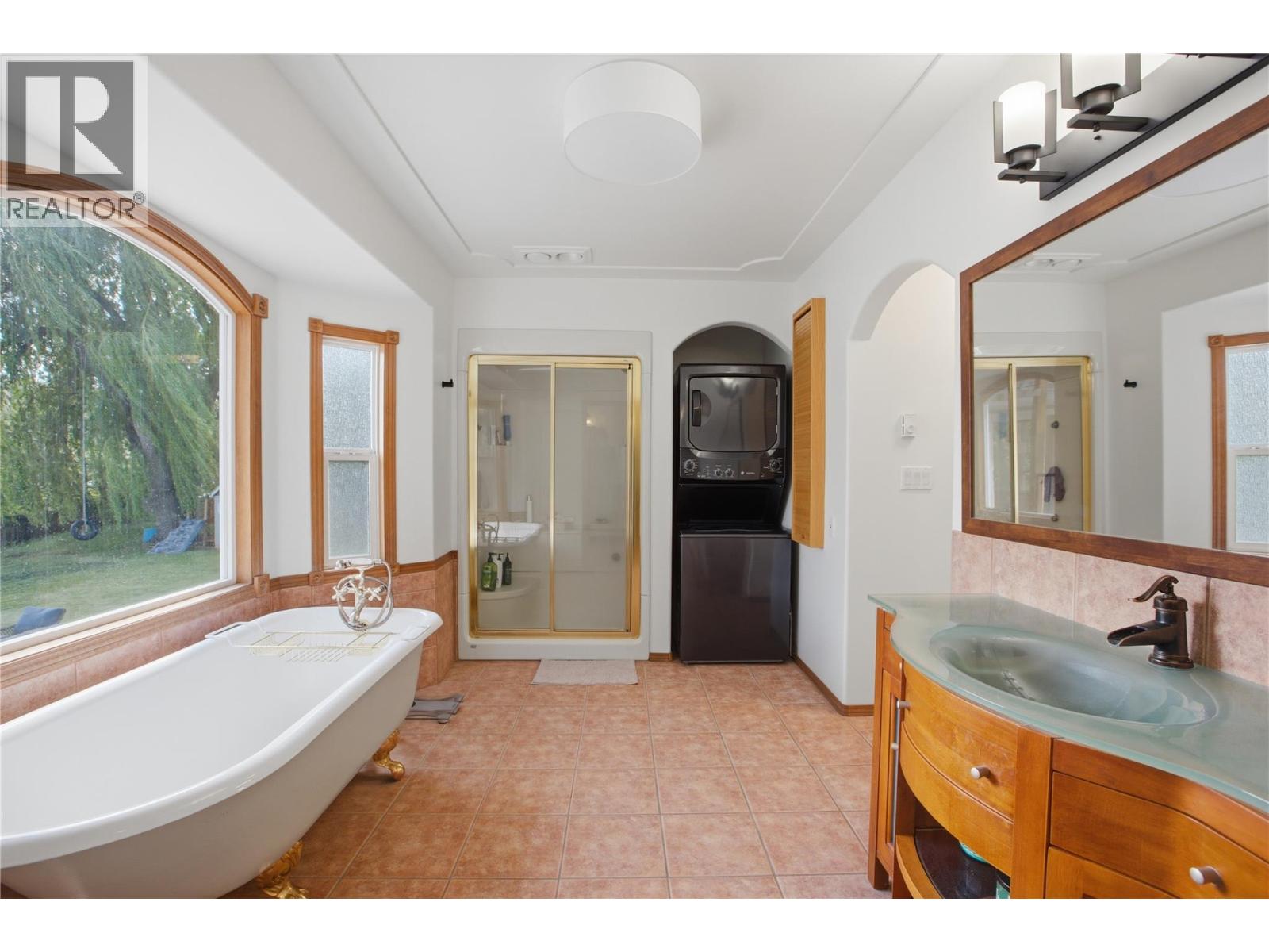 392 Teal Road, Kamloops, British Columbia  V2H 1S5 - Photo 43 - 10389696
