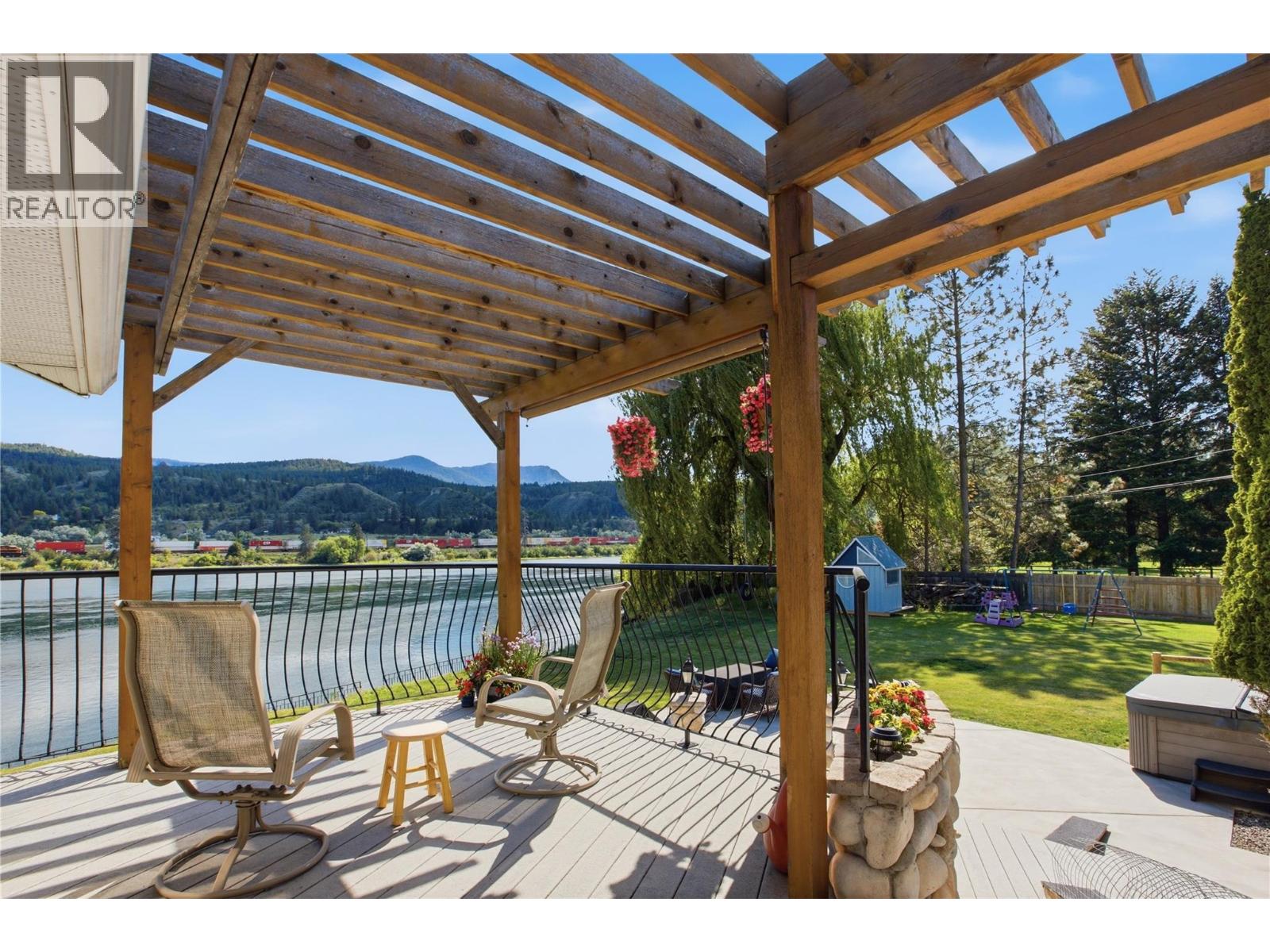 392 Teal Road, Kamloops, British Columbia  V2H 1S5 - Photo 54 - 10389696