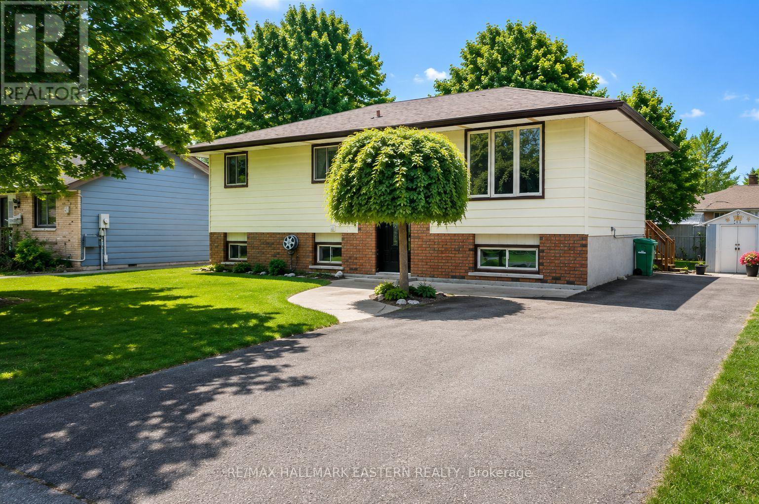 591 Otonabee Drive, Peterborough, Ontario K9J 7X8 - Photo 2 - X13091720