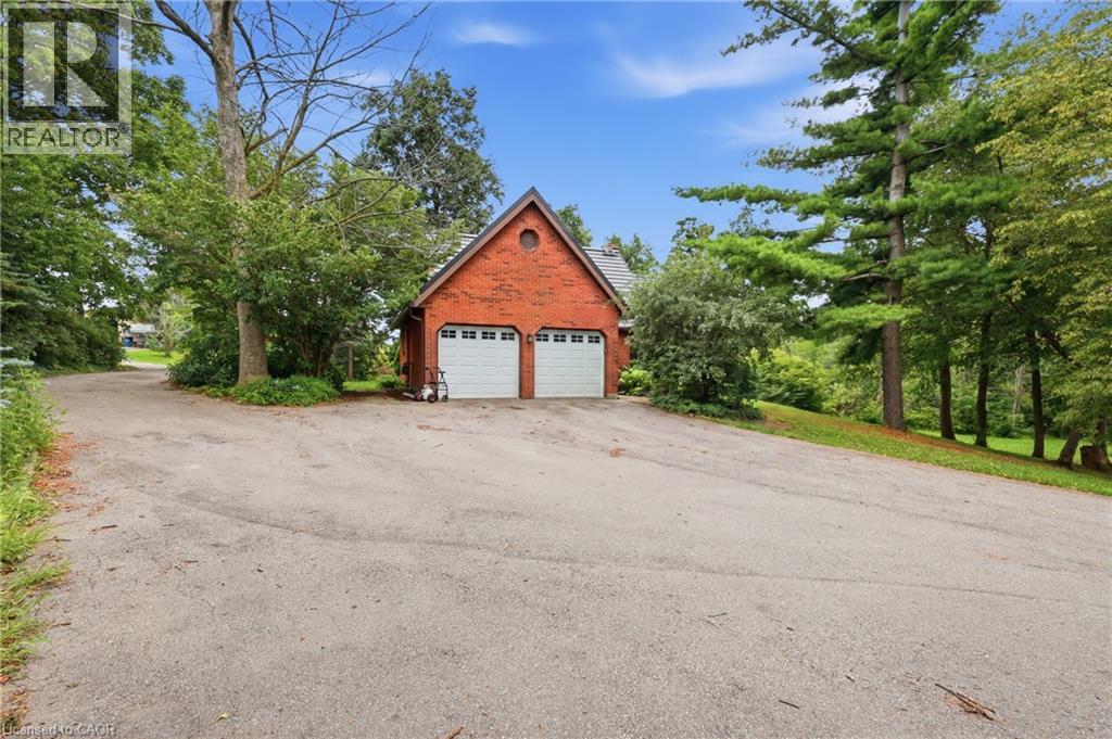 2210 1 Sideroad, Burlington, Ontario  L7P 0S7 - Photo 21 - 40854276