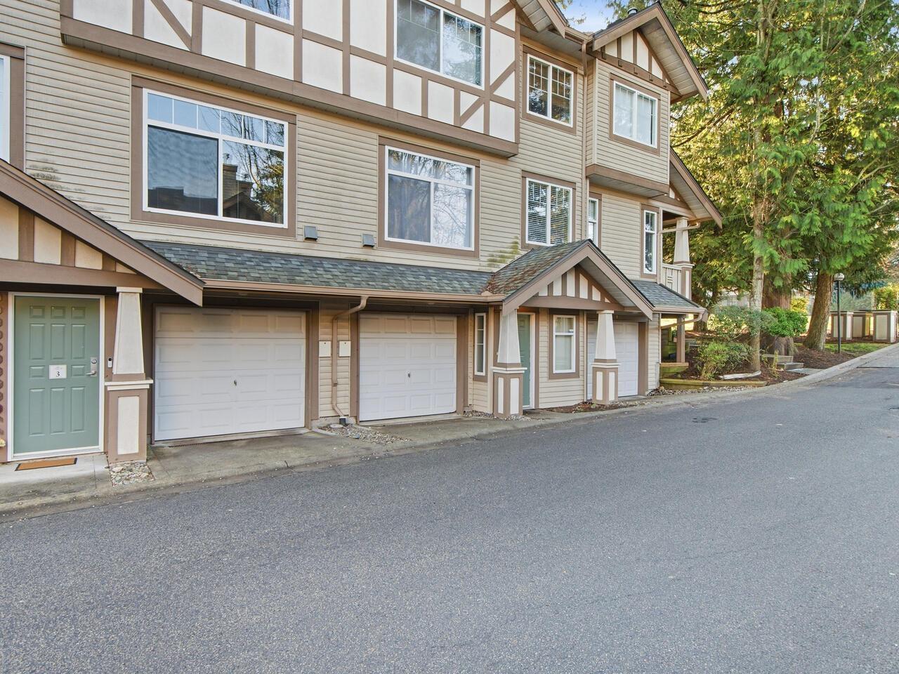 3 2678 KING GEORGE BOULEVARD, Surrey, British Columbia