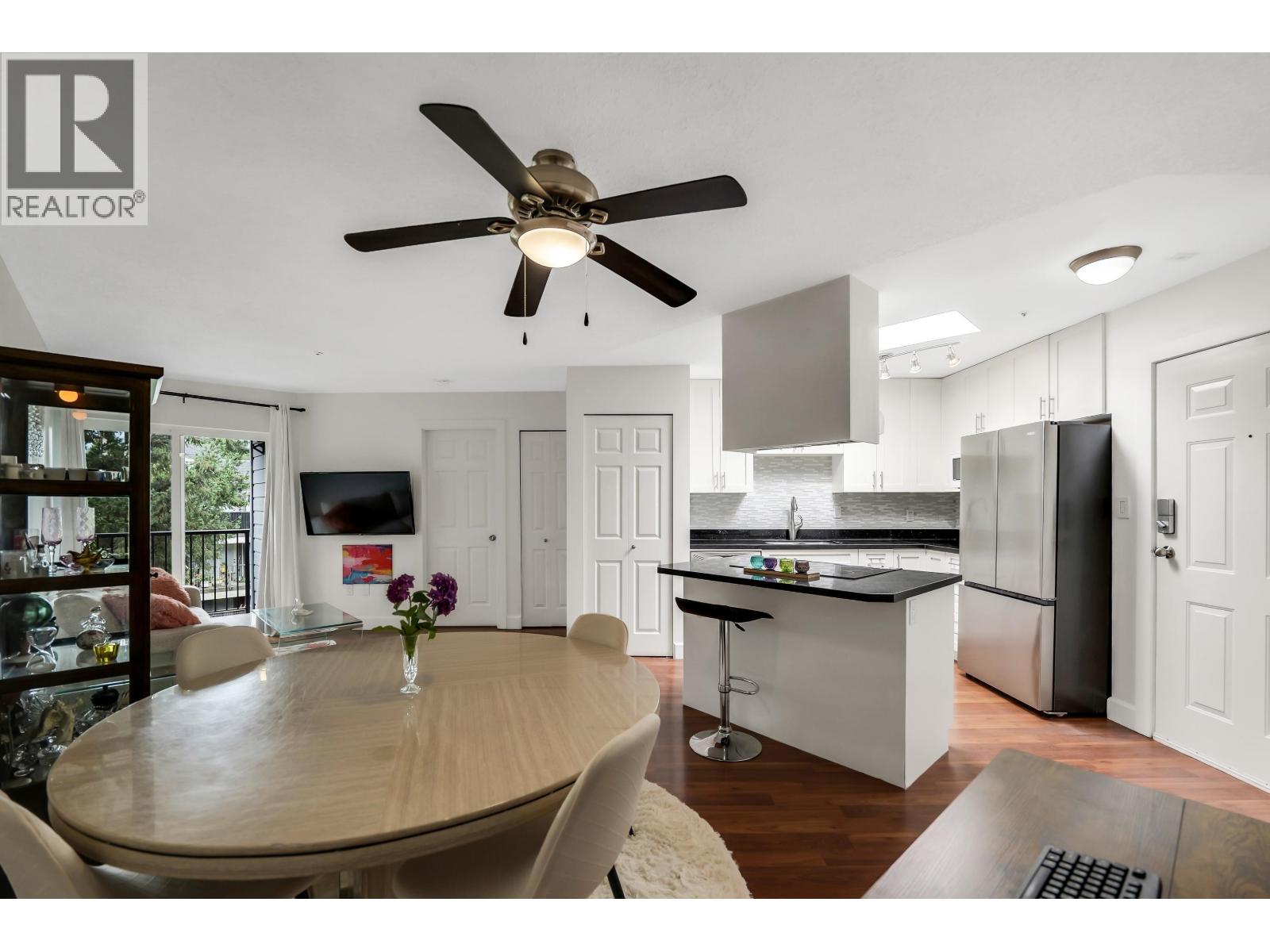 B310 40120 Willow Crescent, Squamish, British Columbia  V8B 0L7 - Photo 6 - R3146036